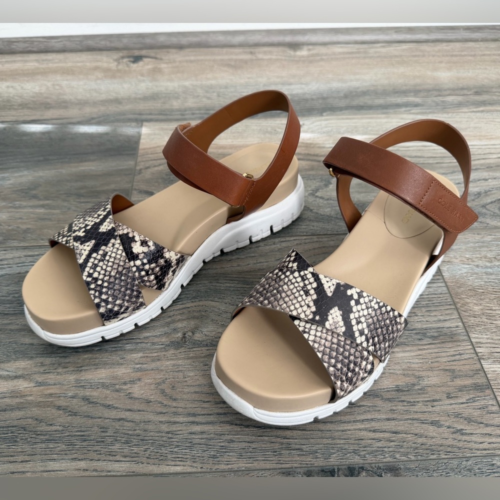 Cole Haan genuine leather Originalgrand Platform Sandals with a snakeskin size 8